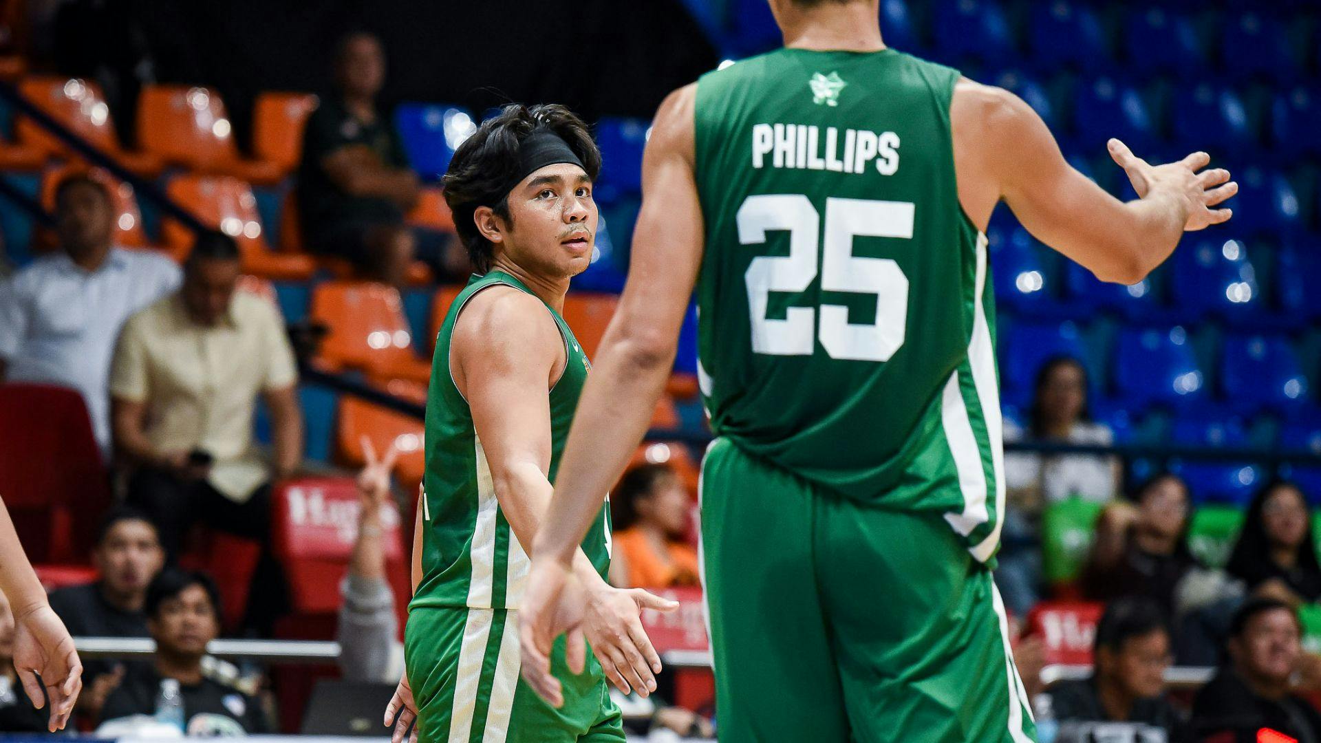 Unbeaten La Salle outguns UST to clinch top spot in UAAP group of FilOil Preseason Cup